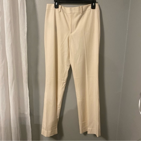 Polo by Ralph Lauren women’s pleated straight leg pant lined with silk. Eggshell - Picture 1 of 8